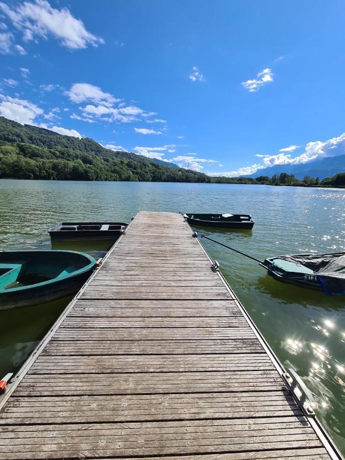 Le Lodge Du Pichat Sainte-Helene-du-Lac Экстерьер фото